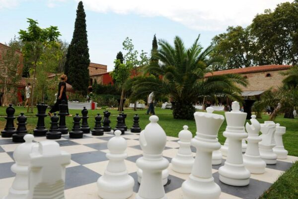 1148963_10151868497827174_2037943126_n