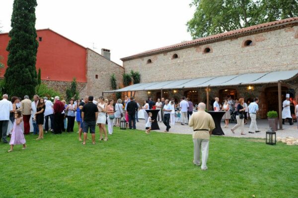 1151002_10151868500182174_1033142980_n